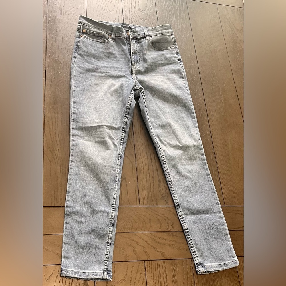 Women’s Calvin Klein jeans-size 8